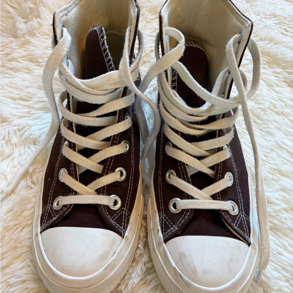 Sincerely Jules Deep Brown and White Women’s High-Top Sneakers Size 6